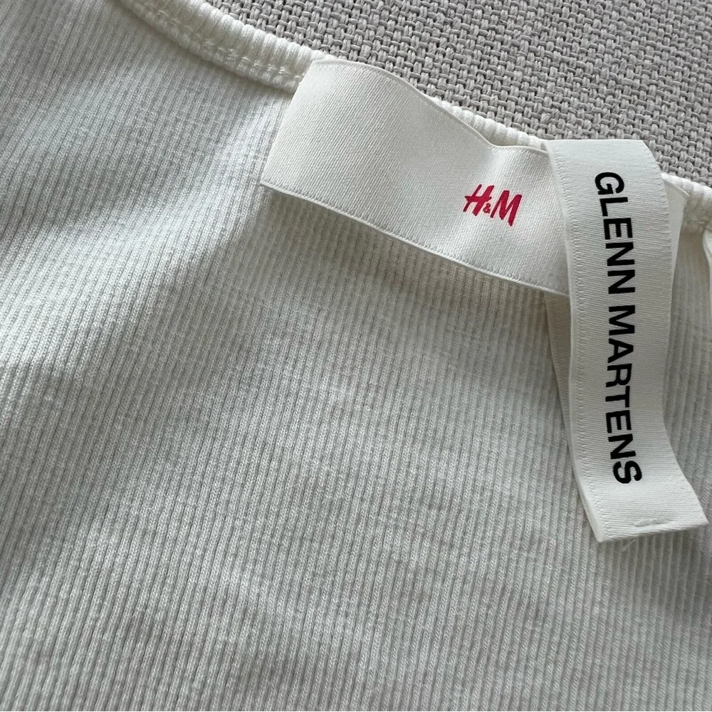 GLENN MARTENS H&M Ribbed Invisible Tank Top - Picture 7 of 10